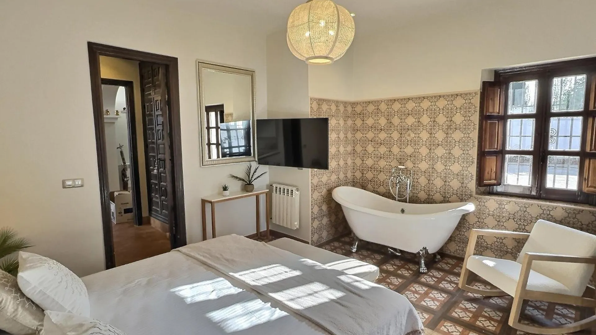 Gerendaház Finca Paradis, Pool, Jacuzzi, Gym And Sauna Just 30 Minutes From Malaga! Antequera