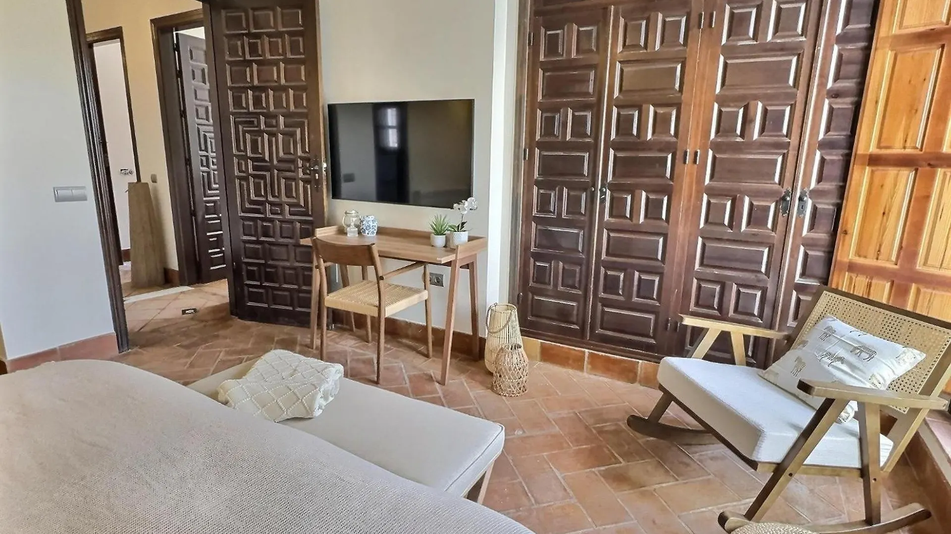 Finca Paradis, Pool, Jacuzzi, Gym And Sauna Just 30 Minutes From Malaga! Antequera Gerendaház