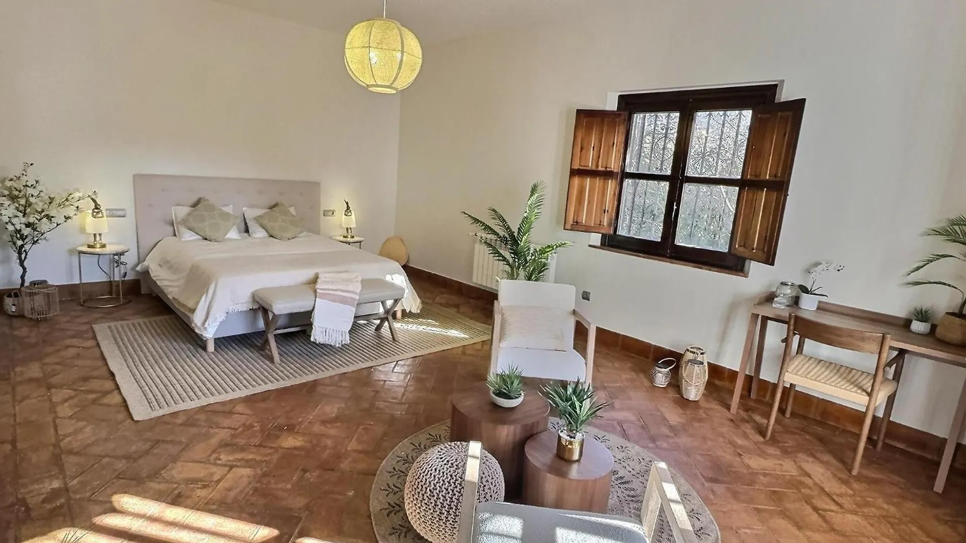 Finca Paradis, Pool, Jacuzzi, Gym And Sauna Just 30 Minutes From Malaga! Antequera Gerendaház